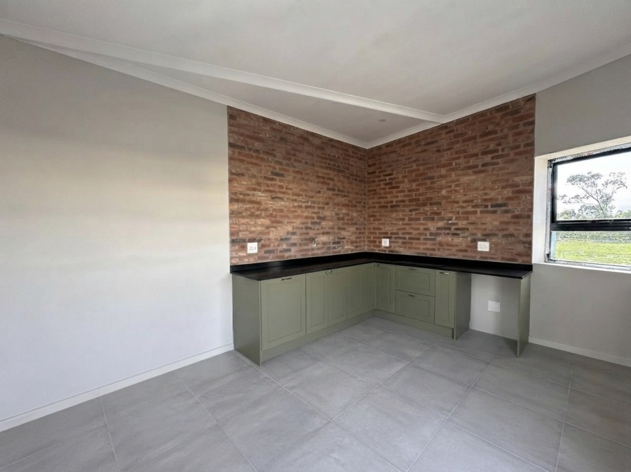 2 Bedroom Property for Sale in Parsonsvlei Eastern Cape